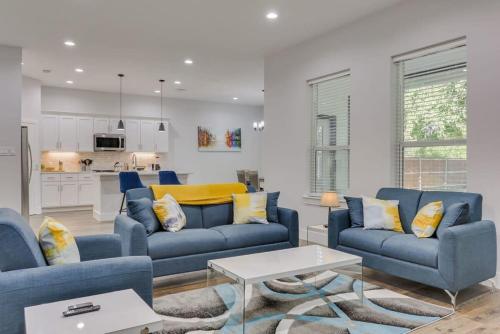 Modern and Comfortable Home Close to Downtown in Dallas, USA
