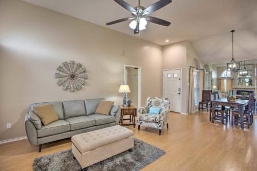 Heart of Rowlett - 3 BD 2BA Cozy Getaway w Patio in Rowlett, USA