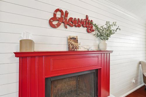 3BD Farmhouse Country Living - Pool Patio Firepit in Fairview (TX)