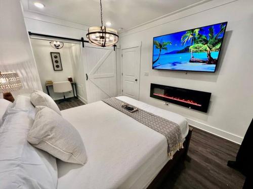 Glamorous Hideaway in Gainesville, USA