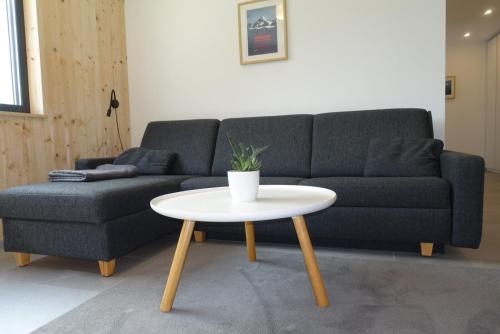Waldblick - Neubau - Self-Check-In - kein Verkehr - am Wald - Parkplätze vor Tür - apartment or double room, Инсбрук (фото 5)