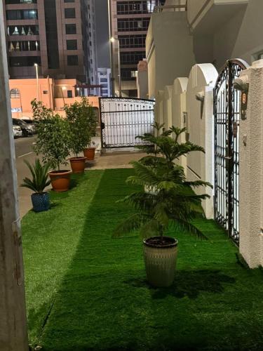 Ngoại cảnh khách sạn, Lunar Beach Hostel in Abu Dhabi