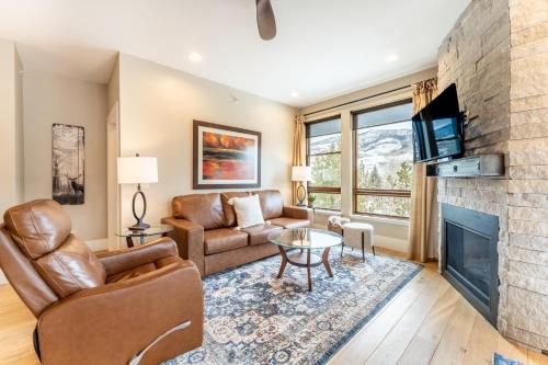 Blue River Flats Building 2 302 By Summit County Mountain Retreats in Silverthorne, USA
