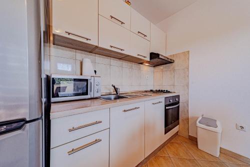 Apartment Zaklopatica 12452b - image 5