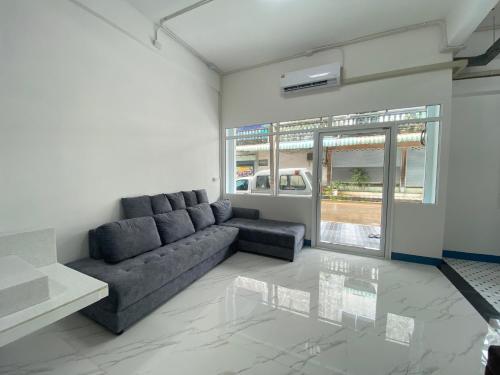 สิริธิราเพลส Sirithira Place in Nong Phai