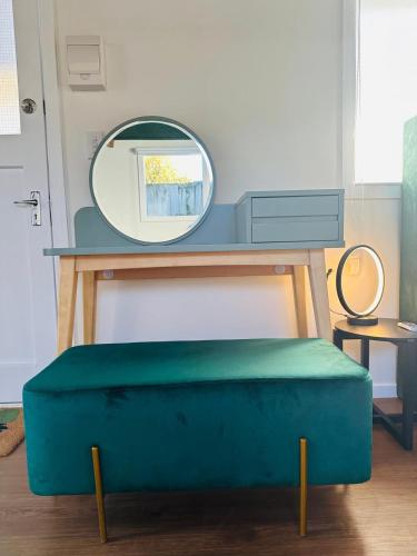 Cozy Fully Equipped Unit 12 noon check in in رد وود