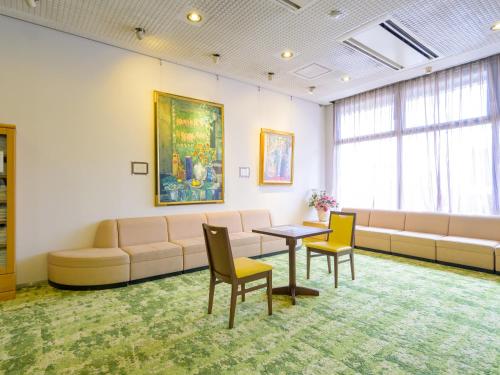 Hisai Green Hotel - 로비