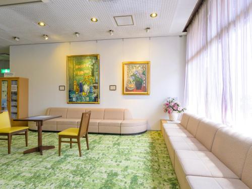 Hisai Green Hotel - 로비