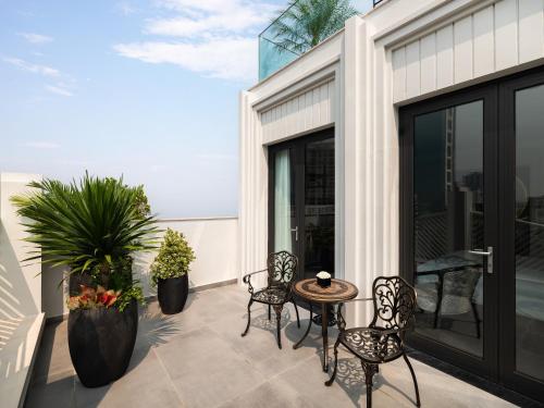 Balkon/Terrasse, T Boutique Hotel near Thong Nhat Park