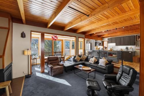 Tennis Townhome #1337 by Summit County Mountain Retreats, Keystone
