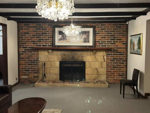 Luxury House 5 bedrooms in Windsor