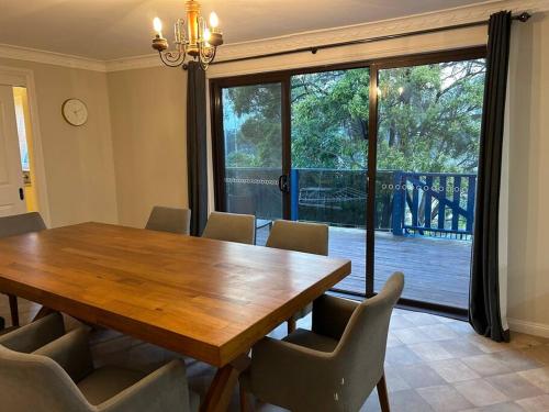 Luxury House 5 bedrooms in Windsor