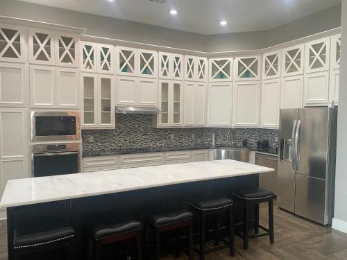 Luxury in Spacious Home in Horseshoe Bay, USA