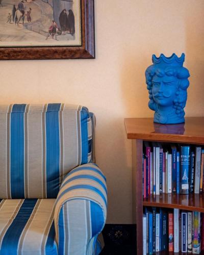 Massimo Plaza Hotel - image 7