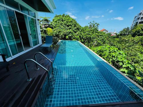 Seaview Prima Villa Karon beach