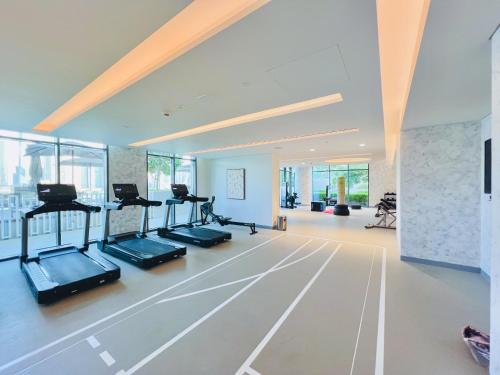 Seaside Lux Retreat 2-BR Private Beach, Dubai (foto 10)