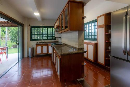 ห้องครัว, Serendipity praias, cachoeiras, piscinas naturais in บาร์ราเวลยา