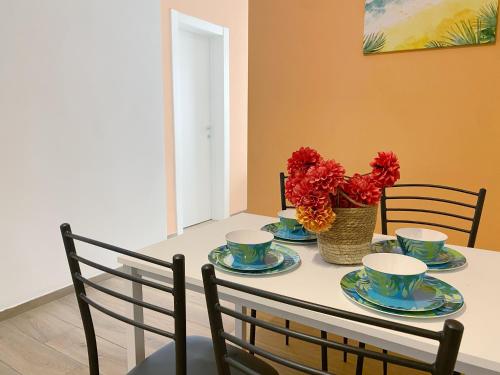 One-Bedroom Apartment room in Miami Apartments