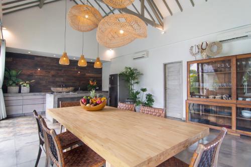 Three-Bedroom Villa with Private Pool image 7