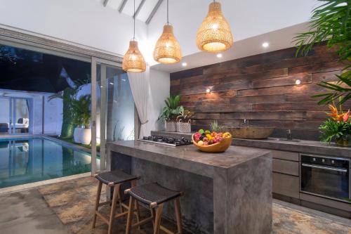 Three-Bedroom Villa with Private Pool image 5