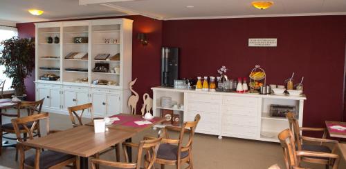 Hotel Zonneheuvel - image 7