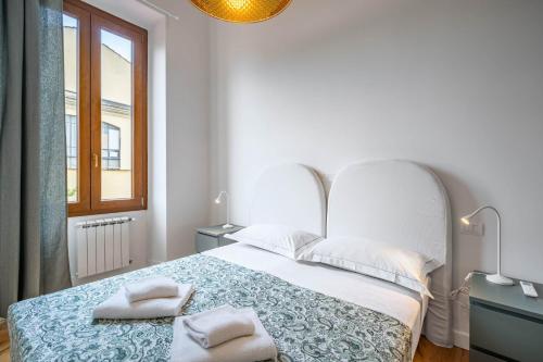 GuestHost - Casa di Ebe - Campo di Marte Flat with Balcony 2