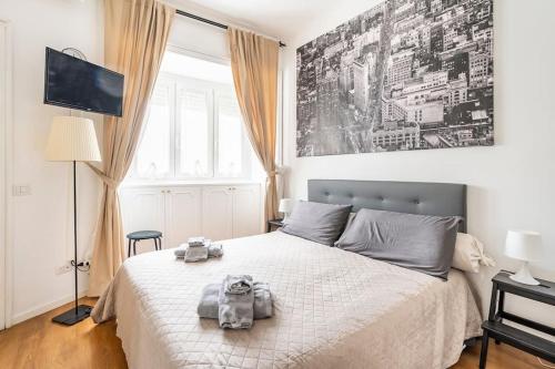 Vatican Penthouse 1 by Almond Tree, Roma