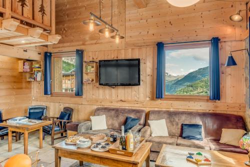 Chalet Monte Bianco near The Underground Bar Tignes Le Lac