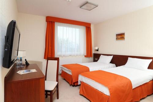 1 double bed