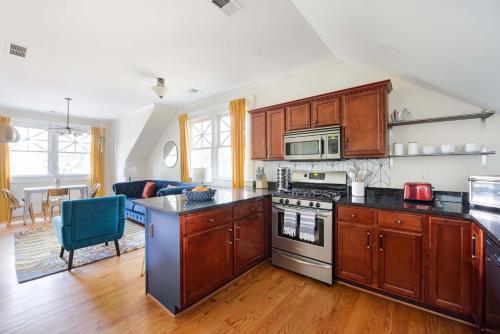 Le Tyger in Inman Park