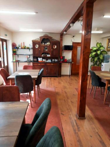 Pensiunea Bendorfeanu - image 11