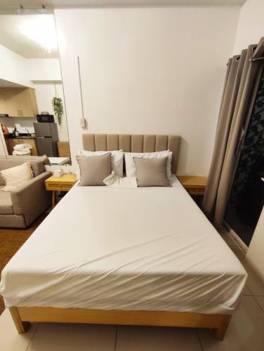 Jinh's place to STAYCATION, Metro Manila