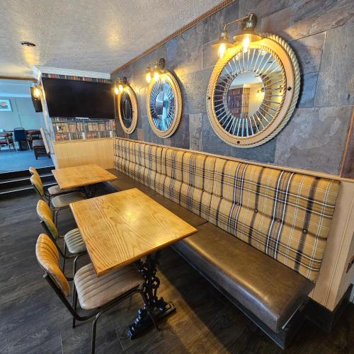 Commercial hotel in Thurso