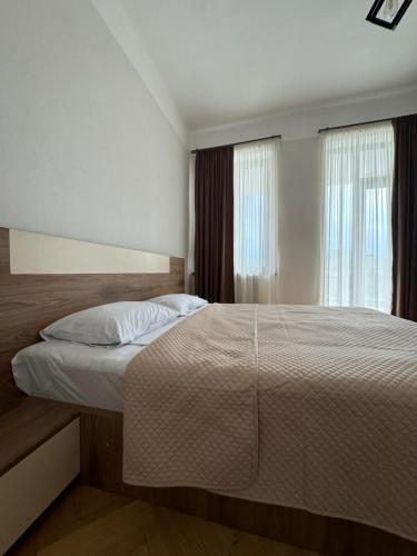 1 double bed