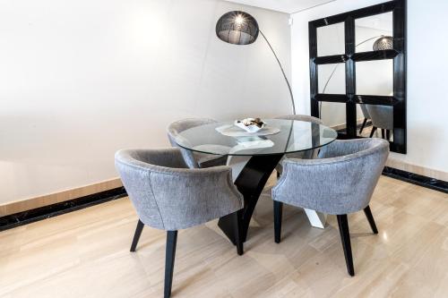 บริการและสิ่งอำนวยความสะดวก, Beautiful Beachfront Apartment in โลส กรานาโดส เดล มาร์