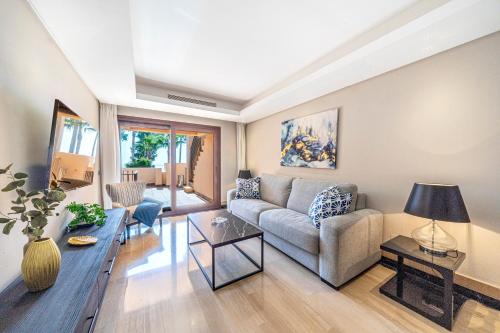 ทัศนียภาพภายนอกโรงแรม, Beautiful Beachfront Apartment in โลส กรานาโดส เดล มาร์