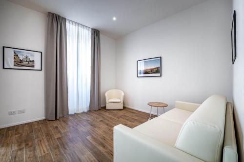 YD elegant apt with garden