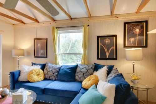 Cottage with Fire Pit and Lake Access in Waterloo! in Waterloo, USA