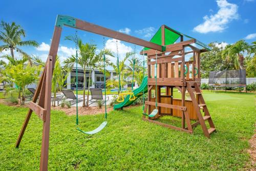 สภาพแวดล้อมโดยรอบ, Miami 5BR Entertainer Heated Pool & Ping Pong L08 near อุทยานเขตร้อน
