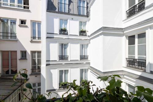 LE CLARK HOTEL - image 6