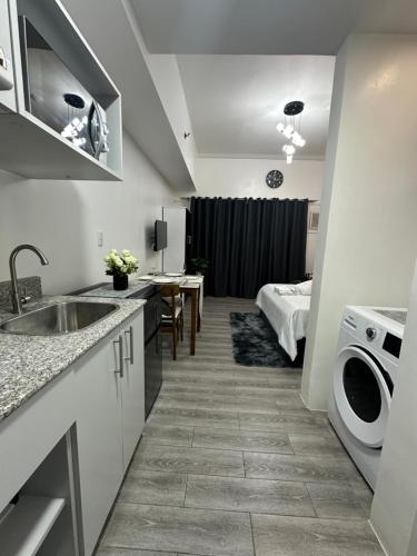 Davao City Studio Unit Condo near airport in كابانتيان