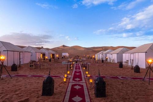 Merzouga Luxury Traditional Camp in Khamlia