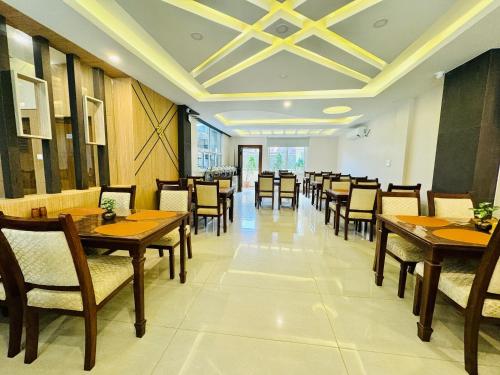 Restaurant, Hotel Bayberry  in Tribhuvan International Airport