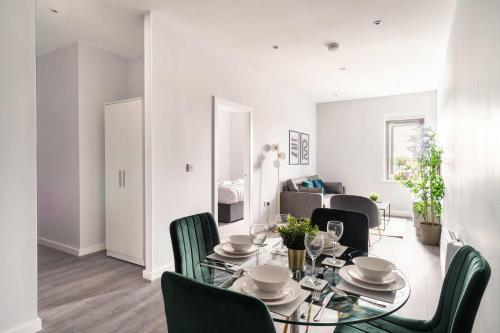 Stylish 2 Bed Apartment in Waterloo Liverpool, Liverpool (photo 9)