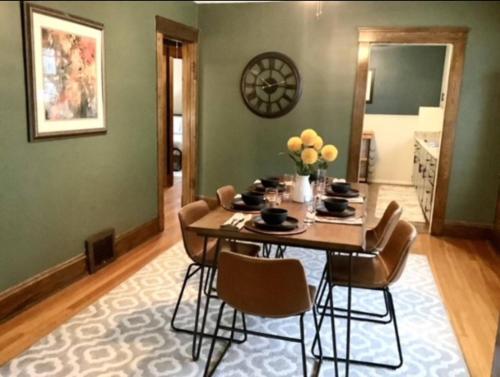 Whole House Cohassett in Lakewood, USA