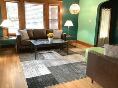 Whole House Cohassett in Lakewood, USA