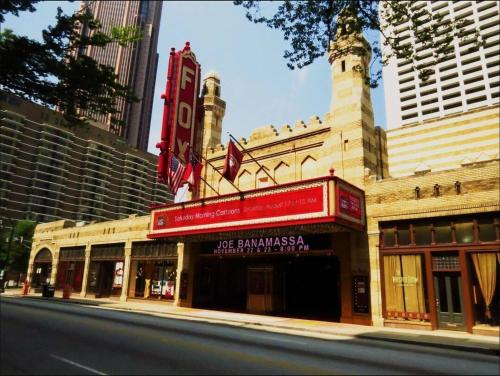 Private Pool Spacious 5BR Family-Friendly Home