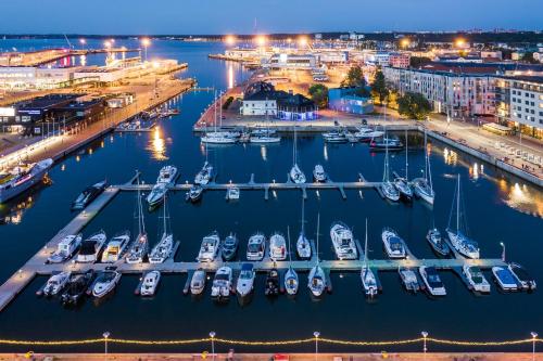 Private Yacht in the Heart of Tallinn 1