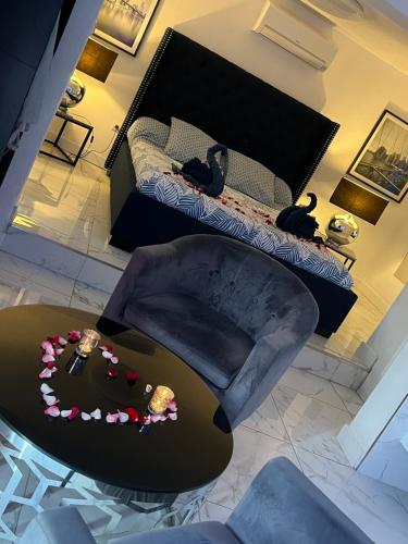 Suite Saint Esteve avec balneo au cœur d'un hameau in Brue-Auriac
