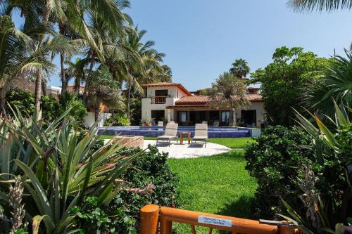 Girasol. Residencia a pie de playa. in Bucerías, Mexico